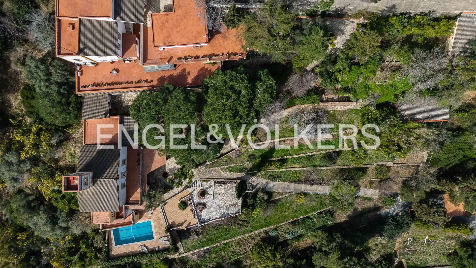 Country house zum Verkauf in Barcelona mit Heizung, Parkett und Terrasse