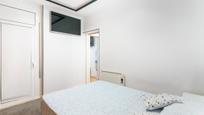 Bedroom of Flat for sale in  Barcelona Capital