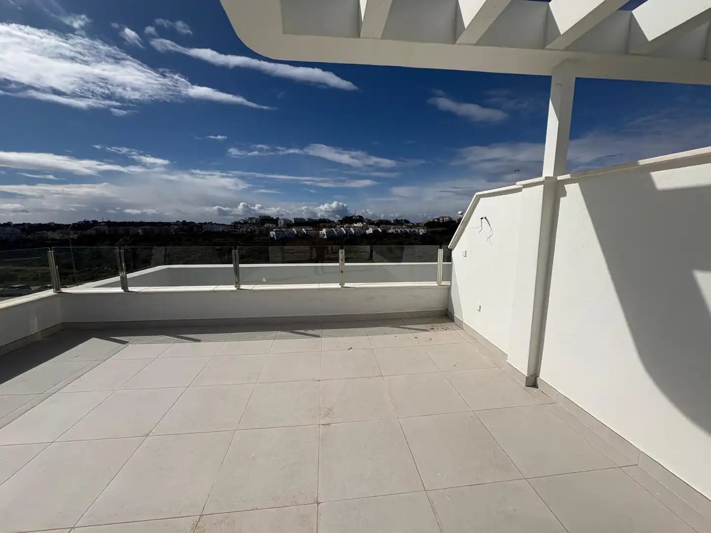 Apartment with pool for sale in El Faro de Calaburra - Chaparral