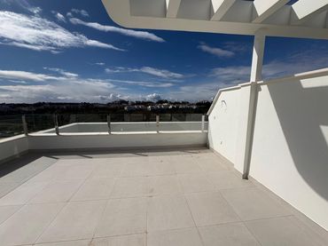 Apartamento con piscina en venta en El Faro de Calaburra - Chaparral
