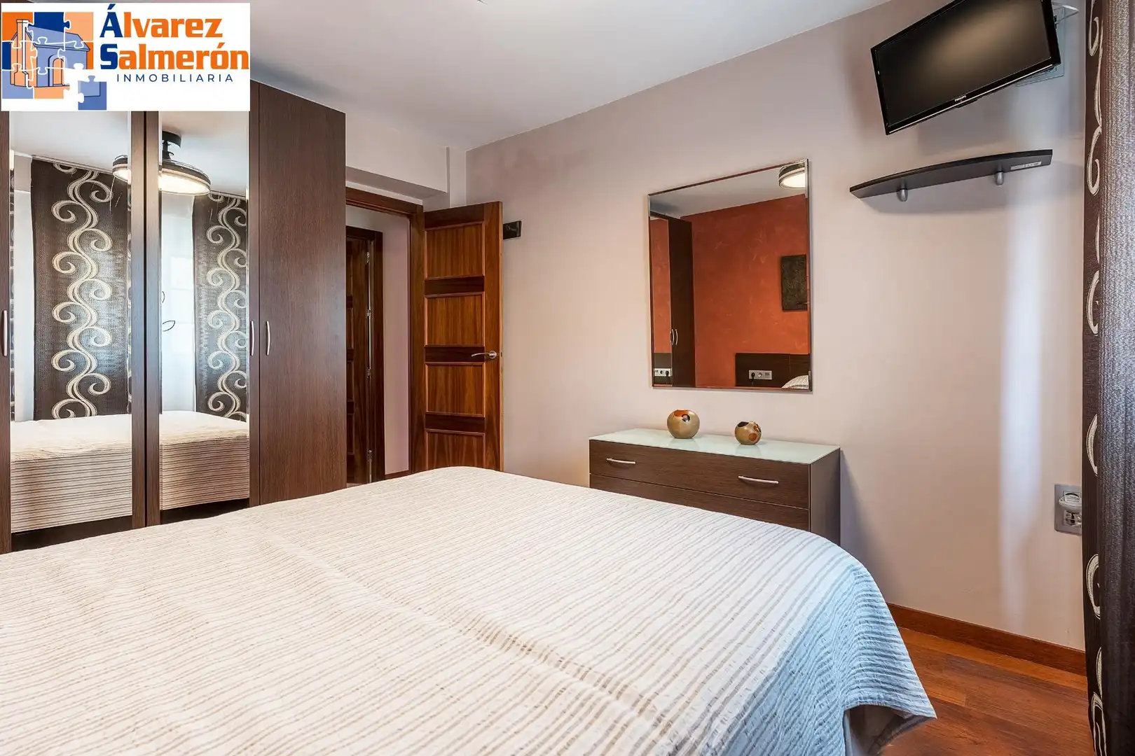 Bedroom of Flat for sale in Ronda