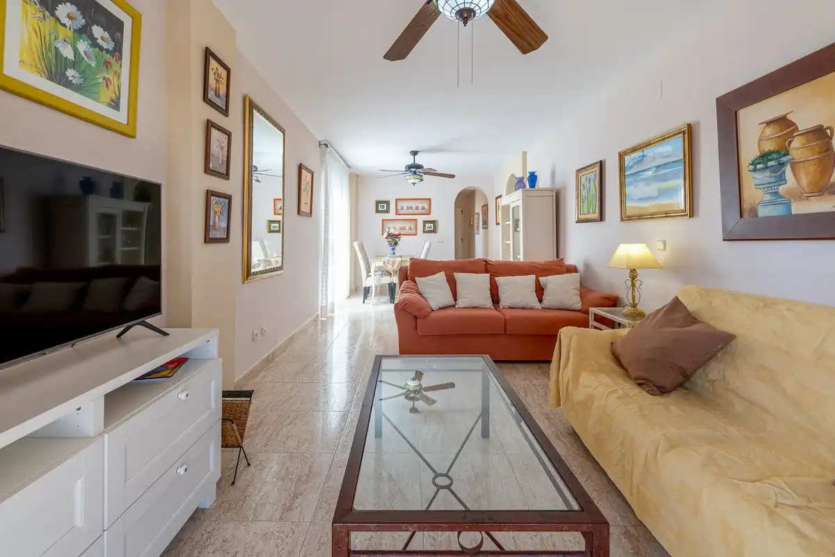Living room of Apartments for sale in Benalmádena  with Terrace and Community pool