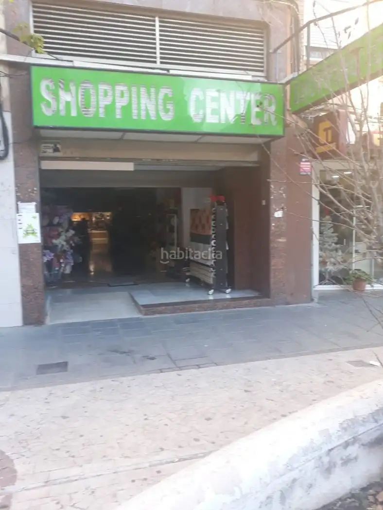 Gewerbefläche zur Miete in Avinguda del Camí Nou 4