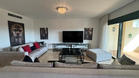 Foto 2 de Apartament de lloguer a Calle 25, 50, San Pedro de Alcántara pueblo, Málaga