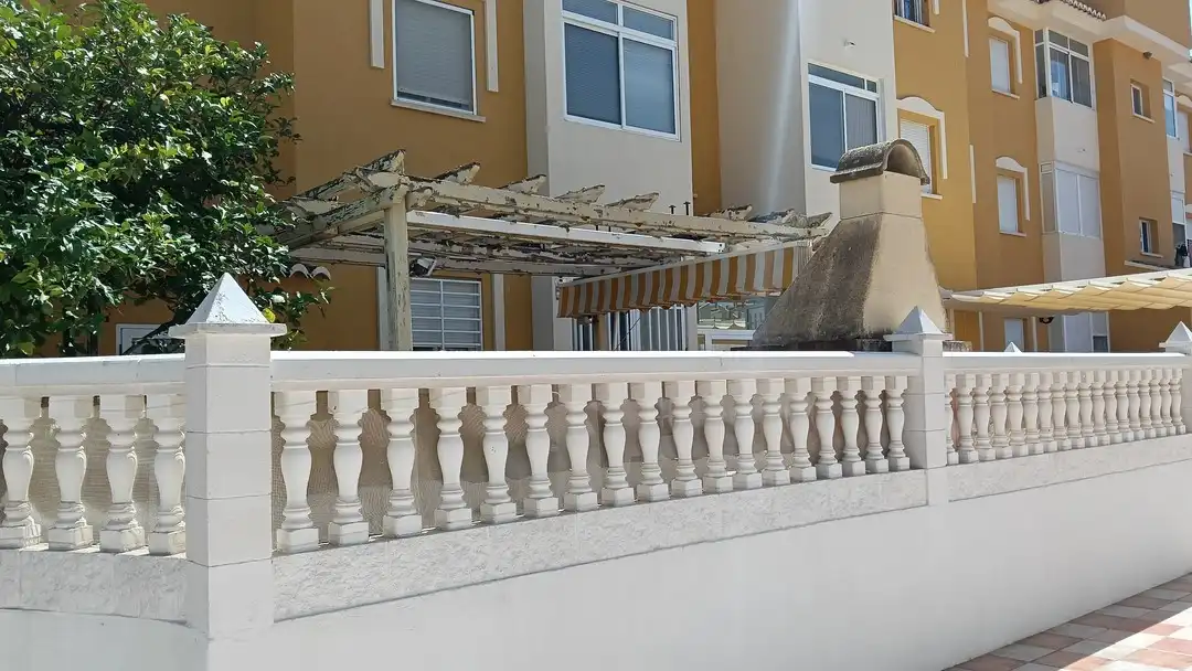 Terrasse von Wohnungen zum Verkauf in Xeraco mit Klimaanlage, Privatgarten und Terrasse