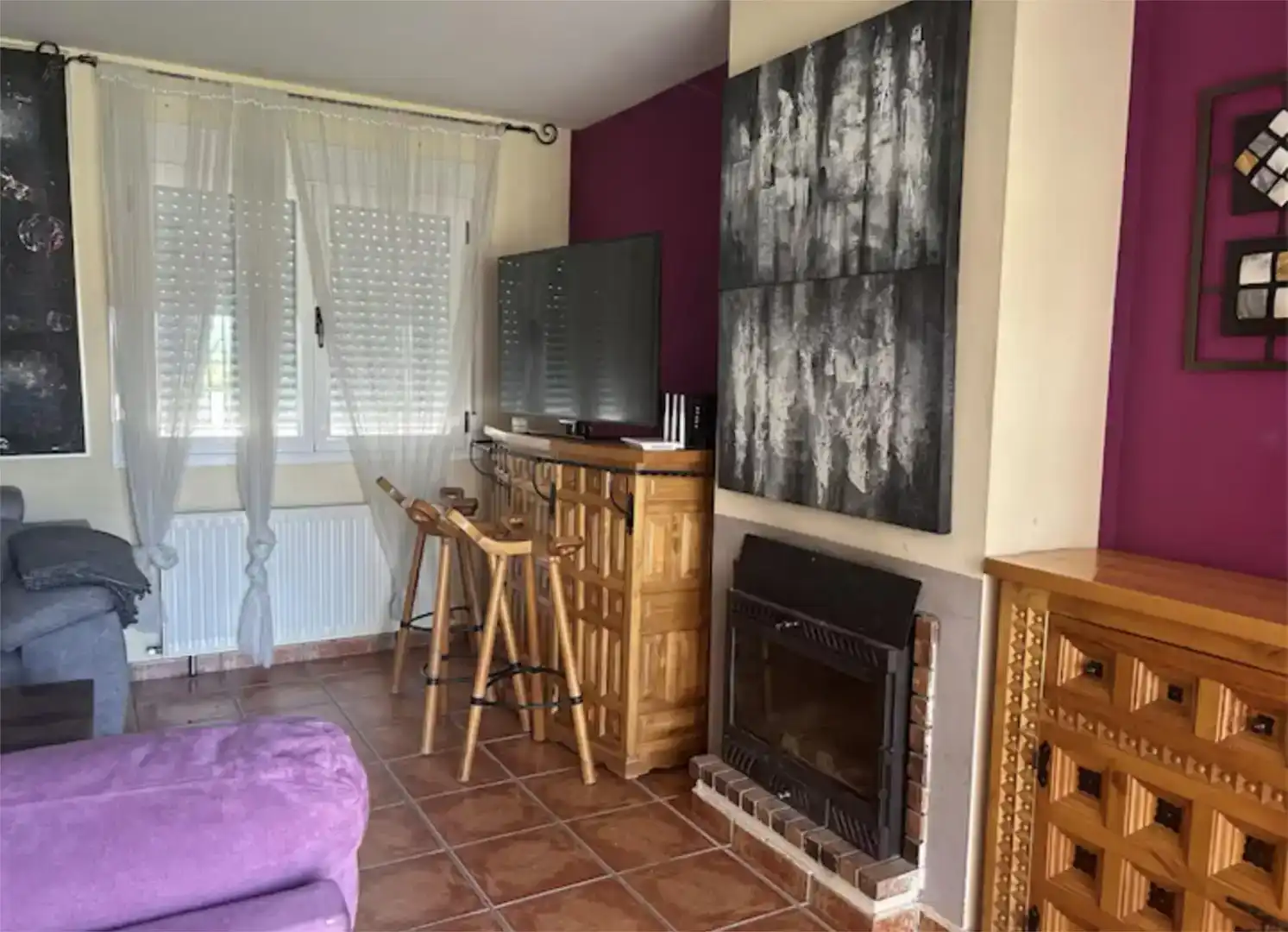 Sala d'estar de Casa o xalet en venda en Lucillos amb Aire condicionat, Traster i Moblat