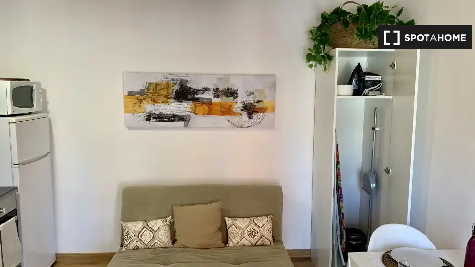 Flat with terrace to rent in Ciutat Vella, imagen 17