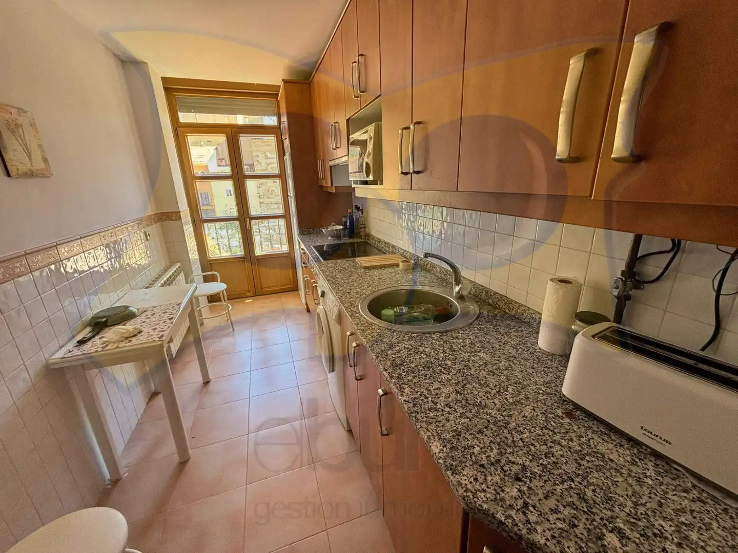 Kitchen of Flat for sale in Salamanca  with Heating, Parquet flooring and Washing machine