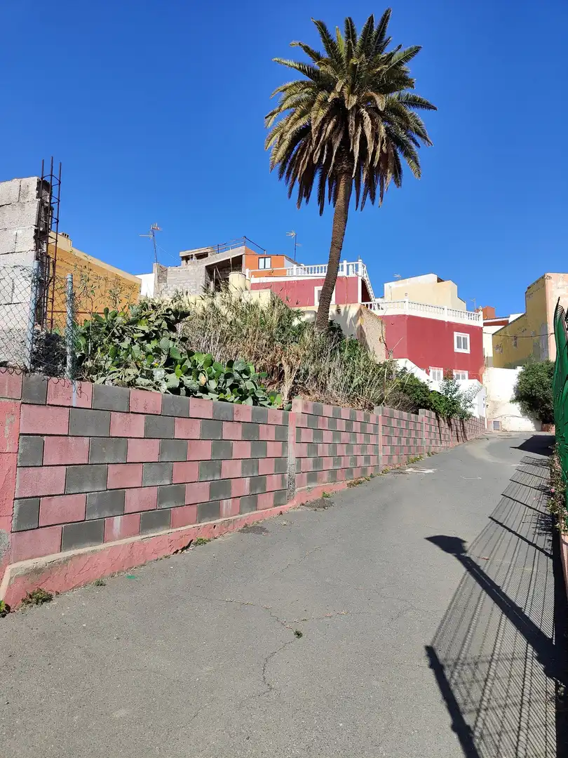Residencial en venta en Calle Sacerdote Francisco Pérez Sánchez, Ingenio pueblo
