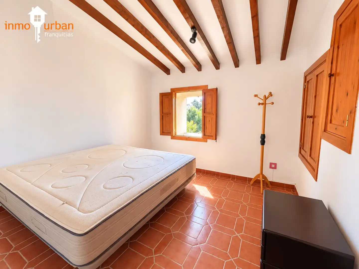 Casa rústica amb jardí en venda a Nord, imagen 10