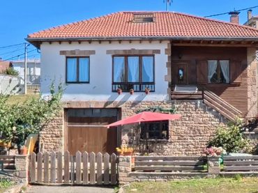 Haus zum Verkauf in Campoo de Enmedio