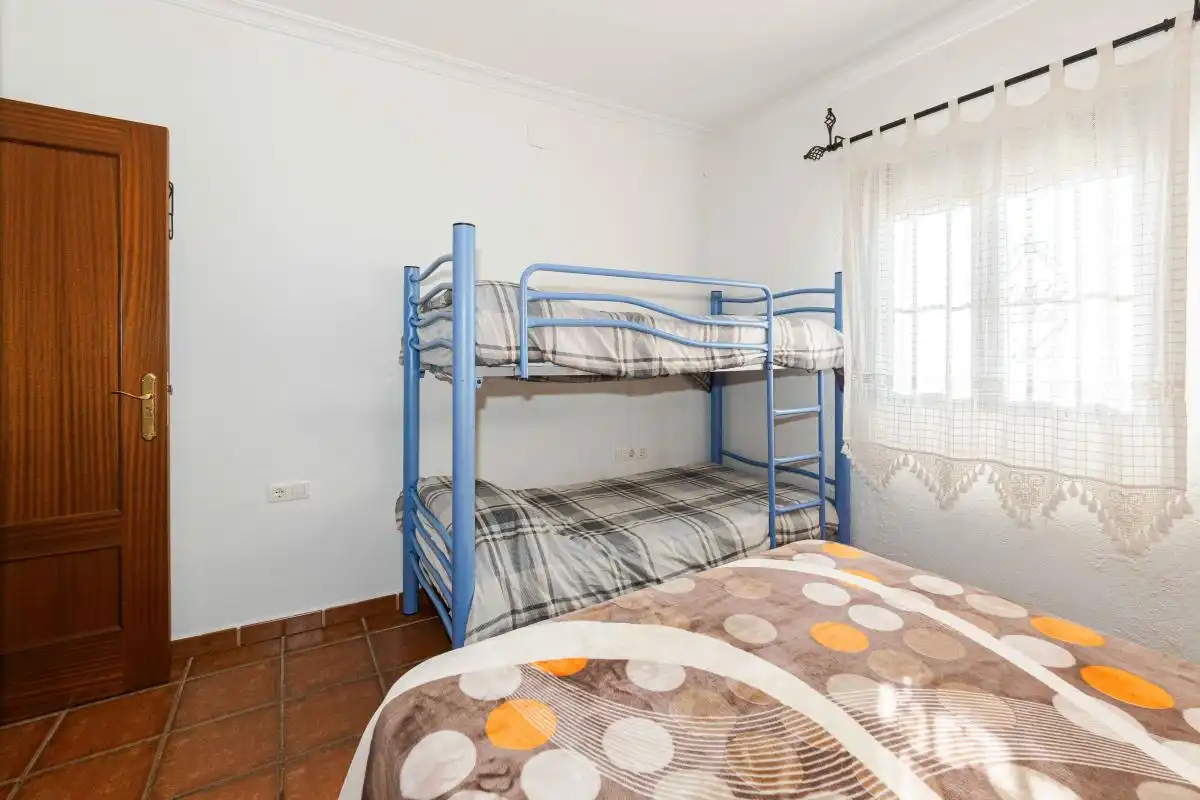 Habitación de Finca rústica en venta en Aracena con Aire acondicionado, Calefacción y Jardín privado
