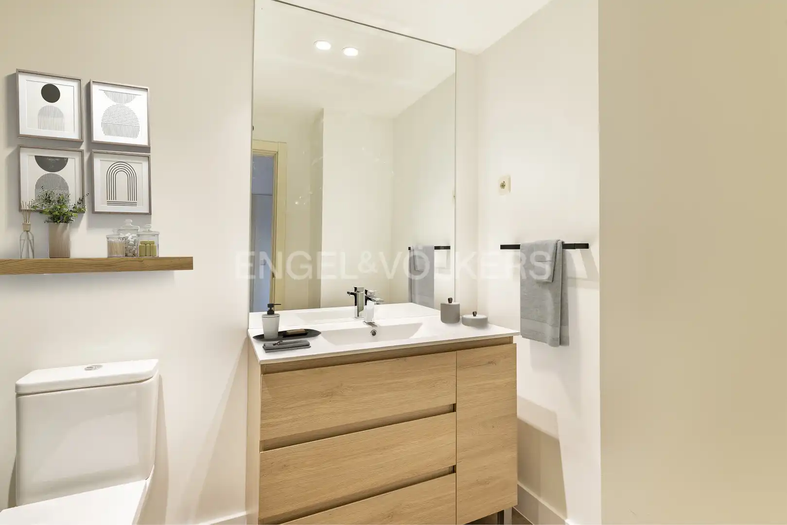 Apartament amb ascensor de lloguer a Calle de Matilde Landa, imagen 9