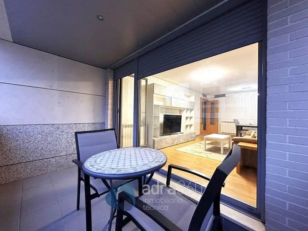 Flat for rent in Alfonso VI, San Adrián