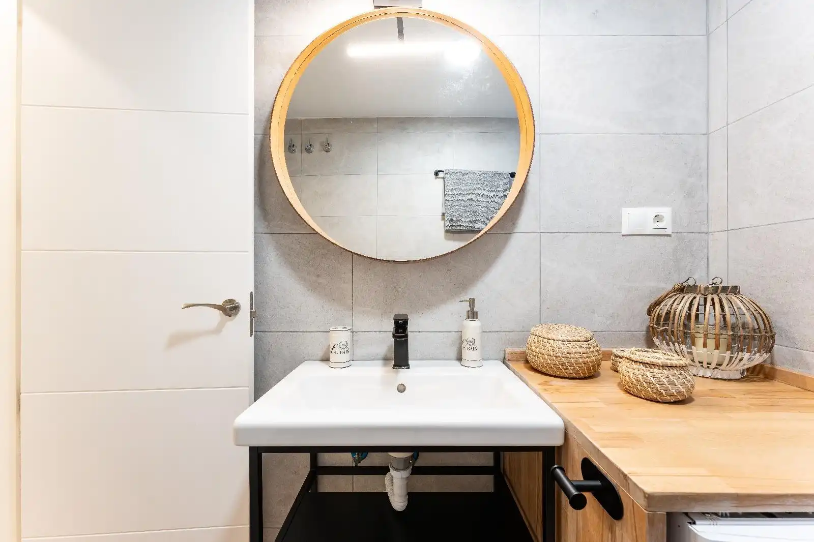 Bathroom of Apartments for sale in Rincón de la Victoria