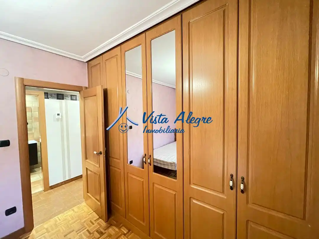 Habitación de Casa o chalet en venta en San Vicente de la Sonsierra con Calefacción, Jardín privado y Terraza