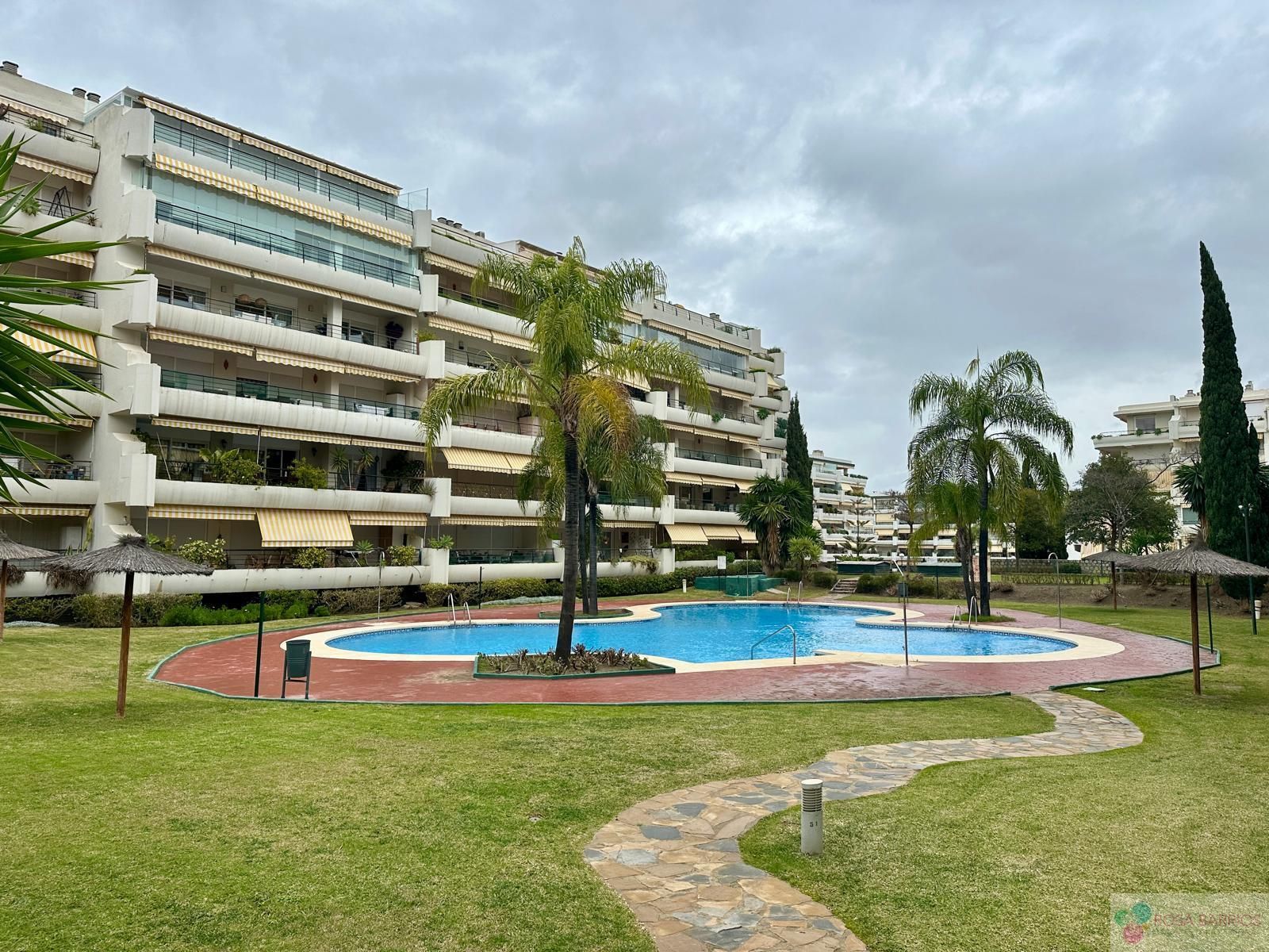 Exterior view of Flat for sale in Marbella  with Air Conditioner, Terrace and Community pool