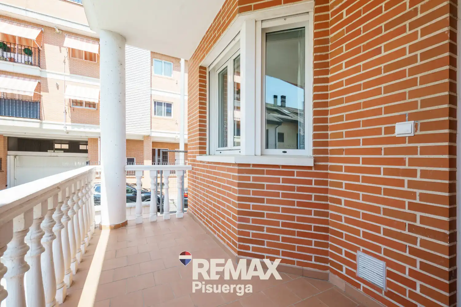 Vista exterior de Casa o xalet en venda en Valladolid amb Aire condicionat, Calefacció i Terrassa