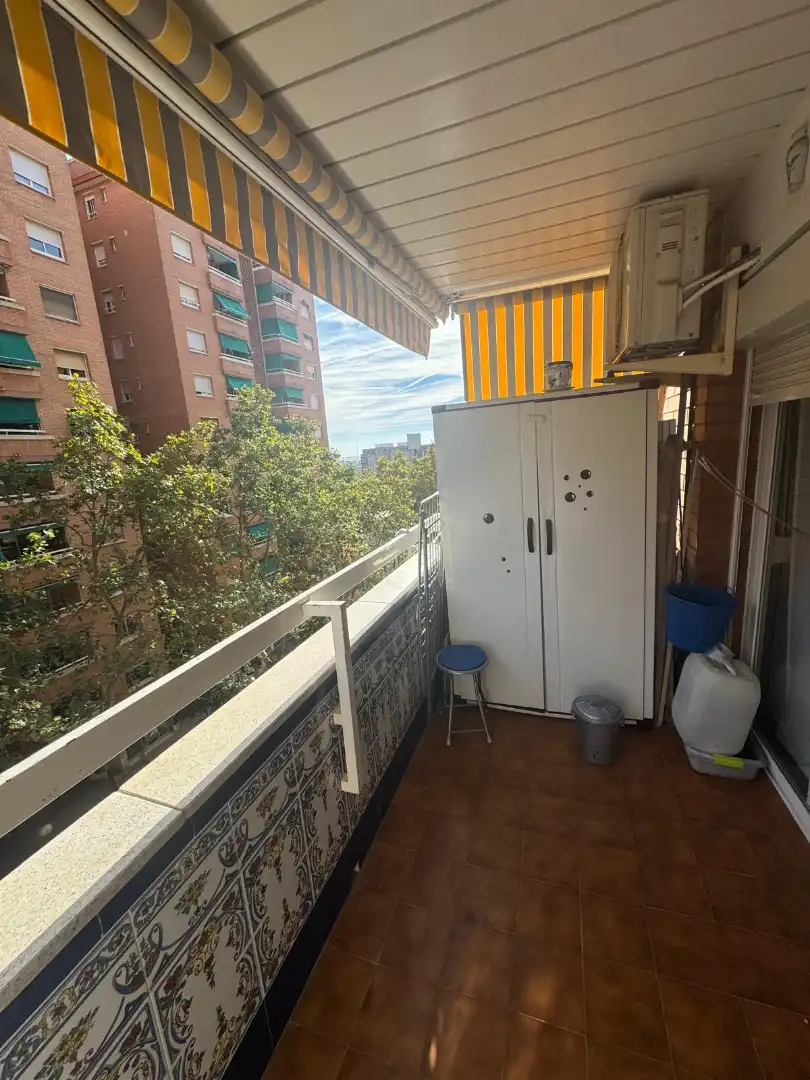 Balcony of Flat for sale in Salut - Lloreda