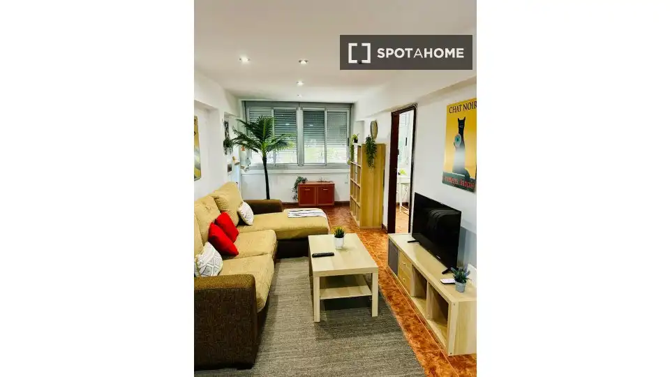 Living room of Flat for rent in Valencia  with Air Conditioner, Heating and Furnished
