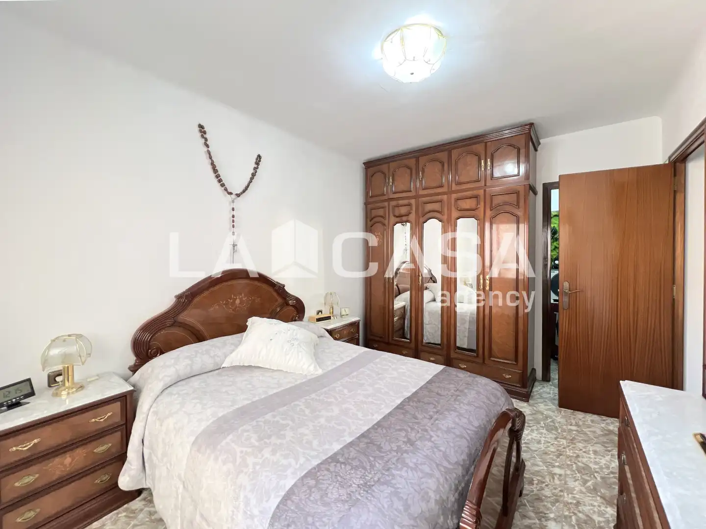 Habitación de Piso en venta en Badalona