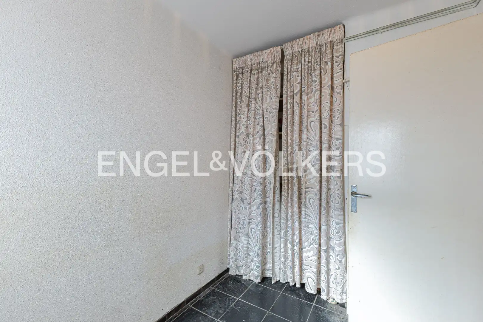 Wohnung zum Verkauf in Barcelona mit Heizung