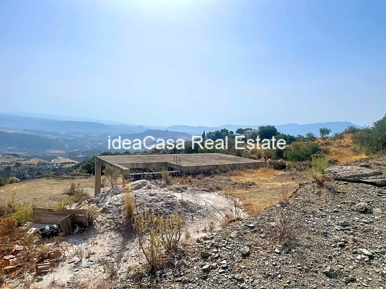 Land for sale in Casarabonela