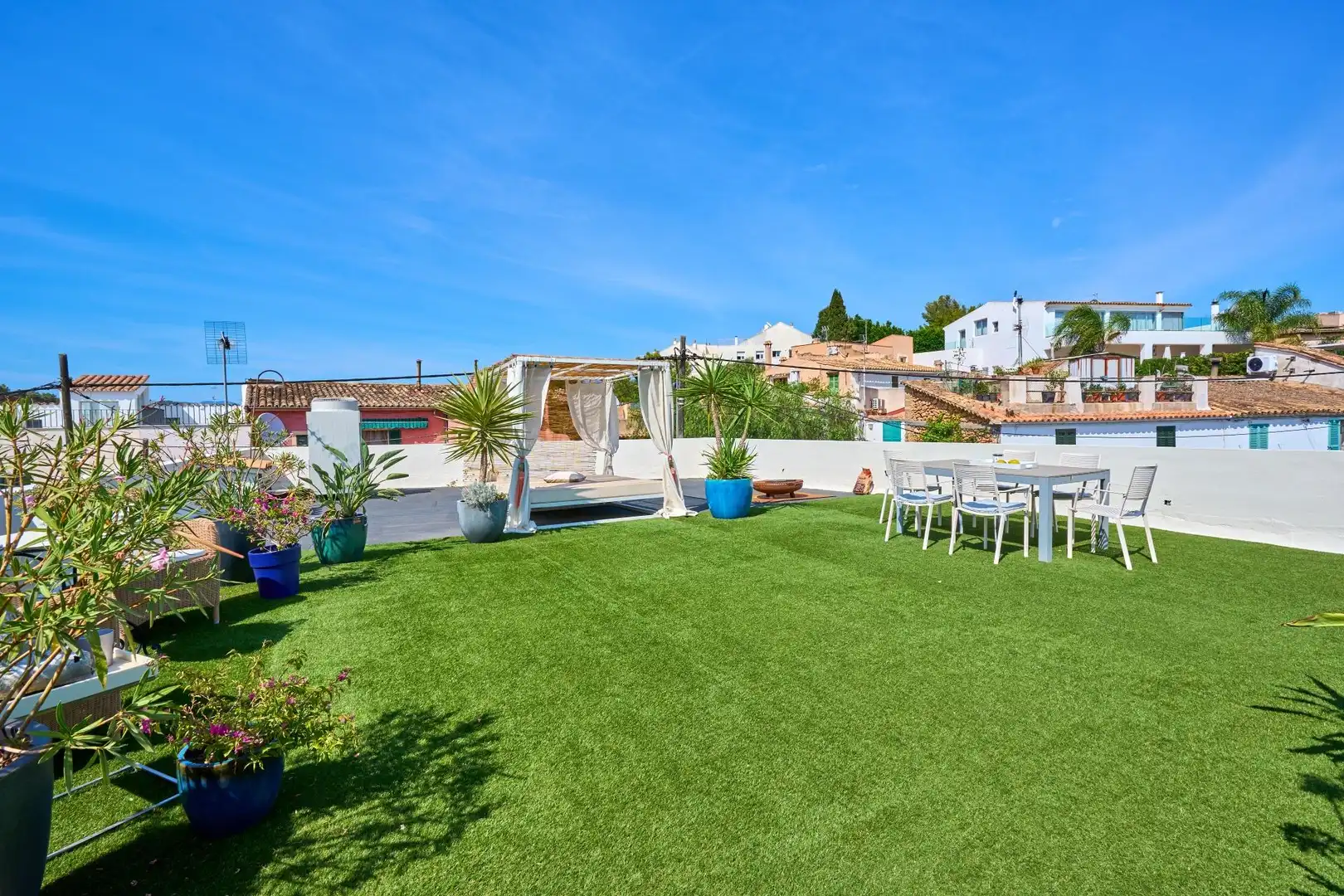 Terrace of Houses for sale in  Palma de Mallorca  with Air Conditioner, Heating and Parquet flooring