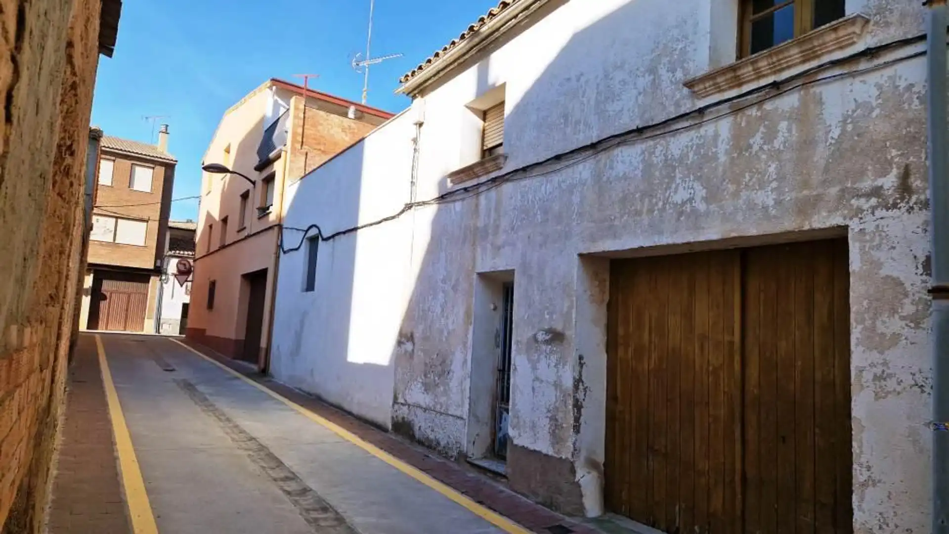 Vista exterior de Casa o chalet en venta en Binéfar con Terraza, Trastero y Balcón