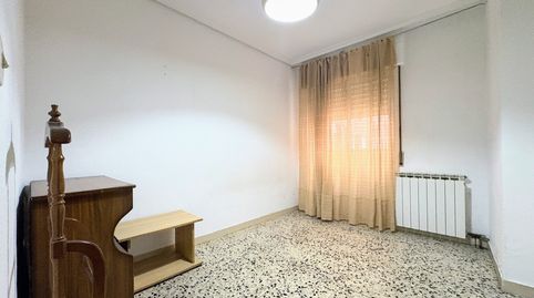 Foto 3 de Piso en venta en Calle Esquila, 18, Pajarillos Bajos, Valladolid Capital