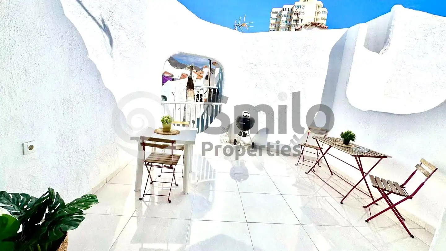 Bungalow with pool for sale in Arquitecto Gómez Cuesta 3