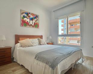 Dormitori de Apartament de lloguer en Málaga Capital amb Aire condicionat, Terrassa i Piscina