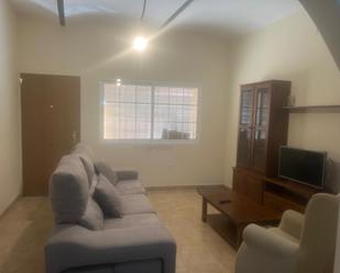 Sala d'estar de Casa o xalet en venda en Arenales de San Gregorio amb Aire condicionat