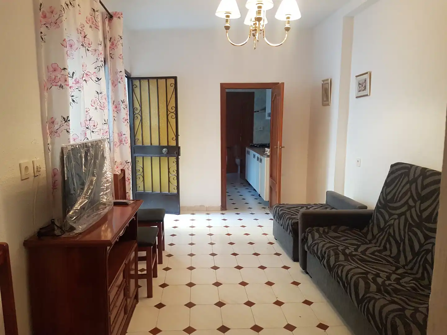 Sala de estar de Casa o chalet de alquiler en Granada con Calefacción, Terraza y Amueblado
