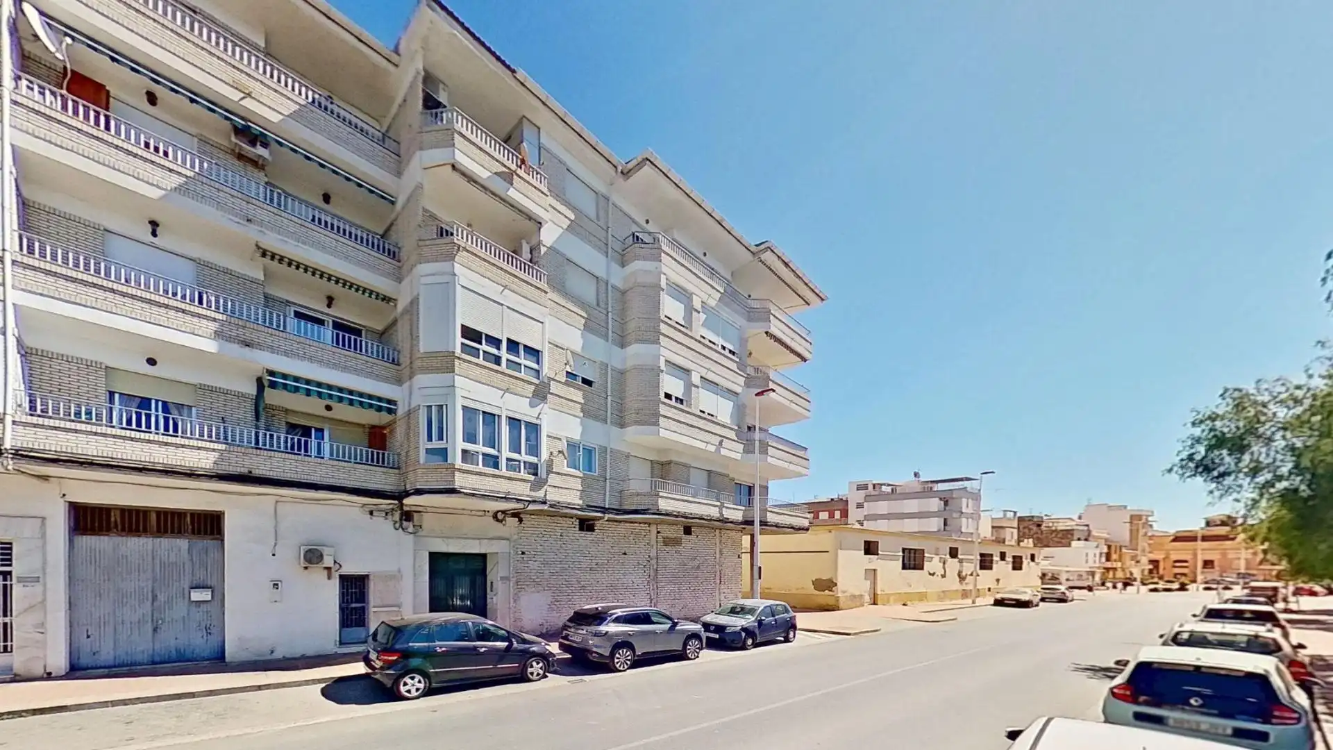 Vista exterior de Pis en venda en Motril amb Balcó
