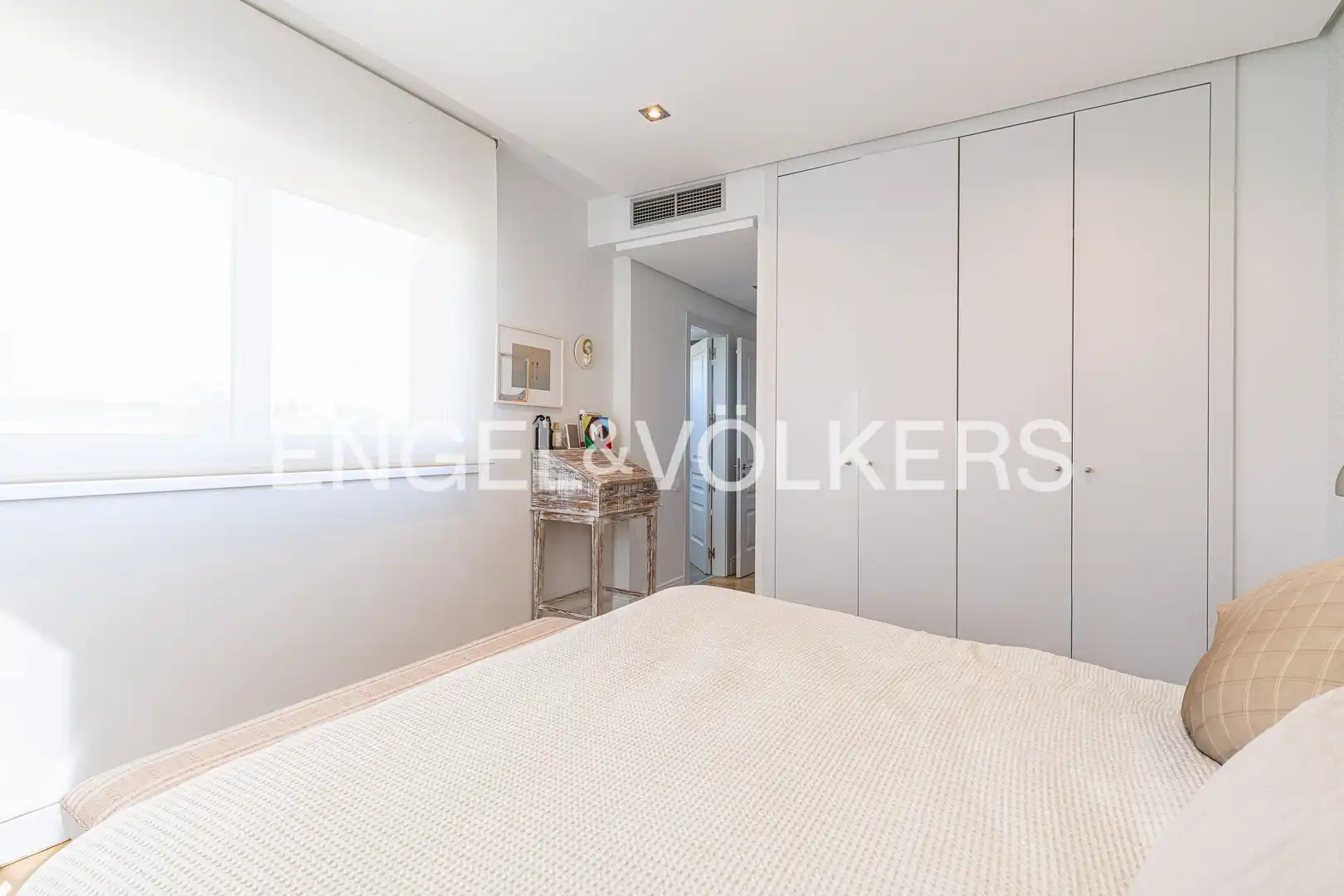Bedroom of Duplexes for sale in Madrid  with Air Conditioner, Heating and Terrace