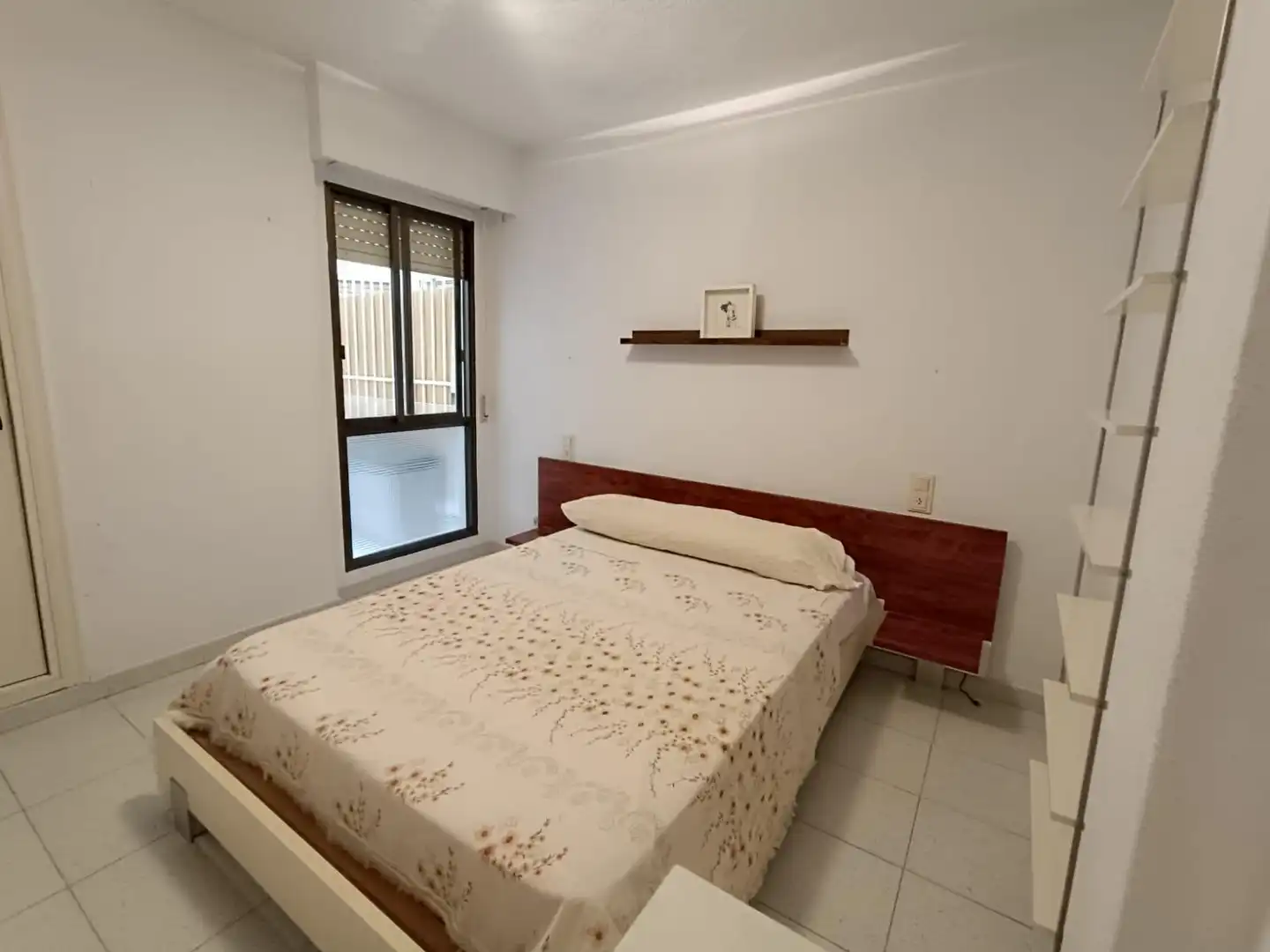 Dormitori de Pis en venda en Santa Pola amb Terrassa i Moblat
