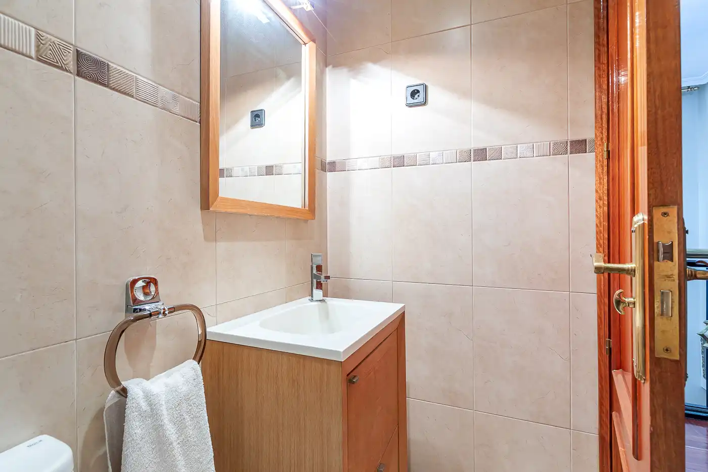 Baño de Dúplex en venta en Madrid con Calefacción y Terraza