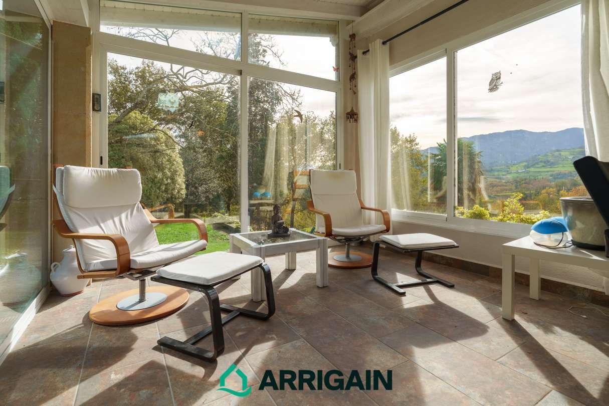 Garden of House or chalet for sale in Zizurkil  with Air Conditioner, Heating and Private garden