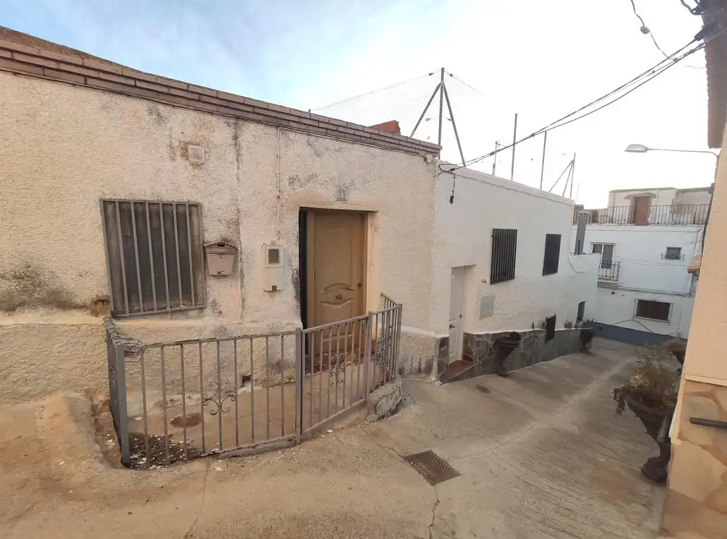 Vista exterior de Casa o xalet en venda en Fiñana