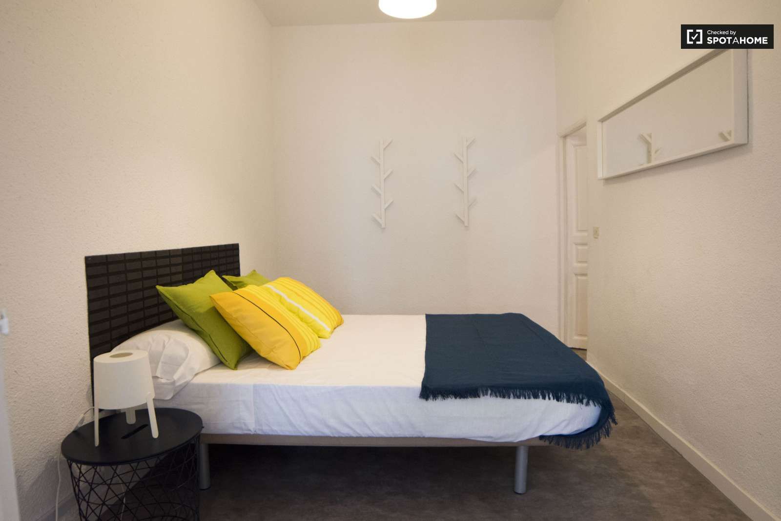 Flat to share in Universidad - Malasaña