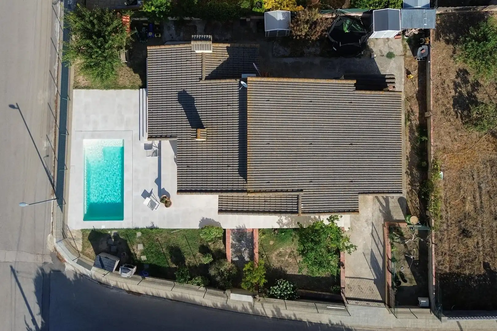Piscina de Casa o chalet en venta en Bàscara con Aire acondicionado, Jardín privado y Parquet