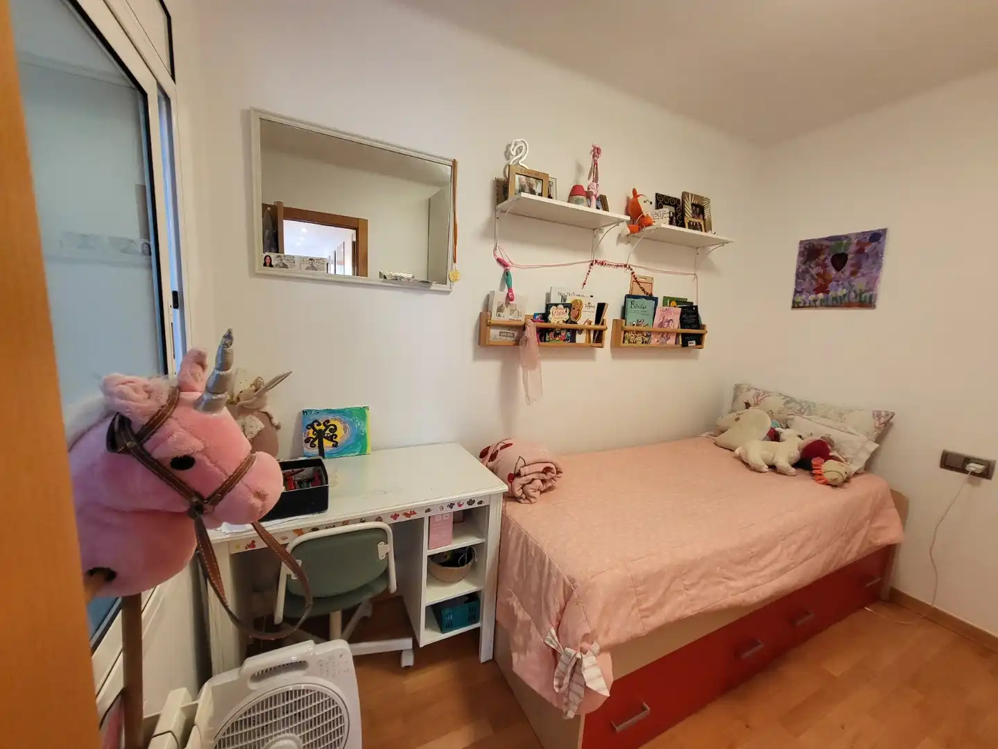 Habitación de Piso de alquiler en Castelldefels con Aire acondicionado, Calefacción y Parquet