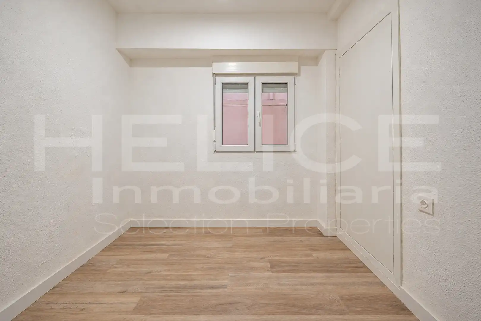 Piso en venta en Paterna con Aire acondicionado, Calefacción y Parquet
