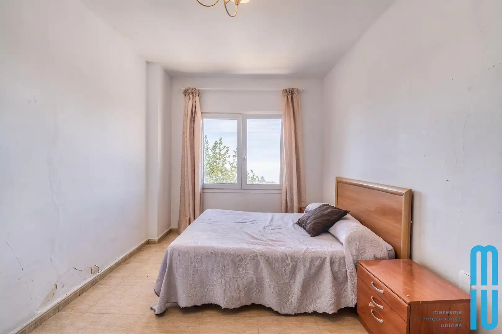 Habitación de Casa o chalet en venta en Pineda de Mar con Calefacción, Jardín privado y Terraza