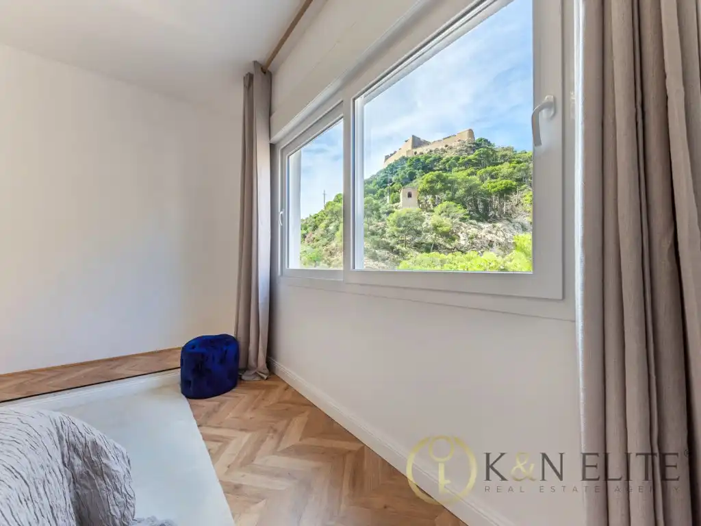 Schlafzimmer von Wohnung zur Miete in Alicante / Alacant mit Klimaanlage