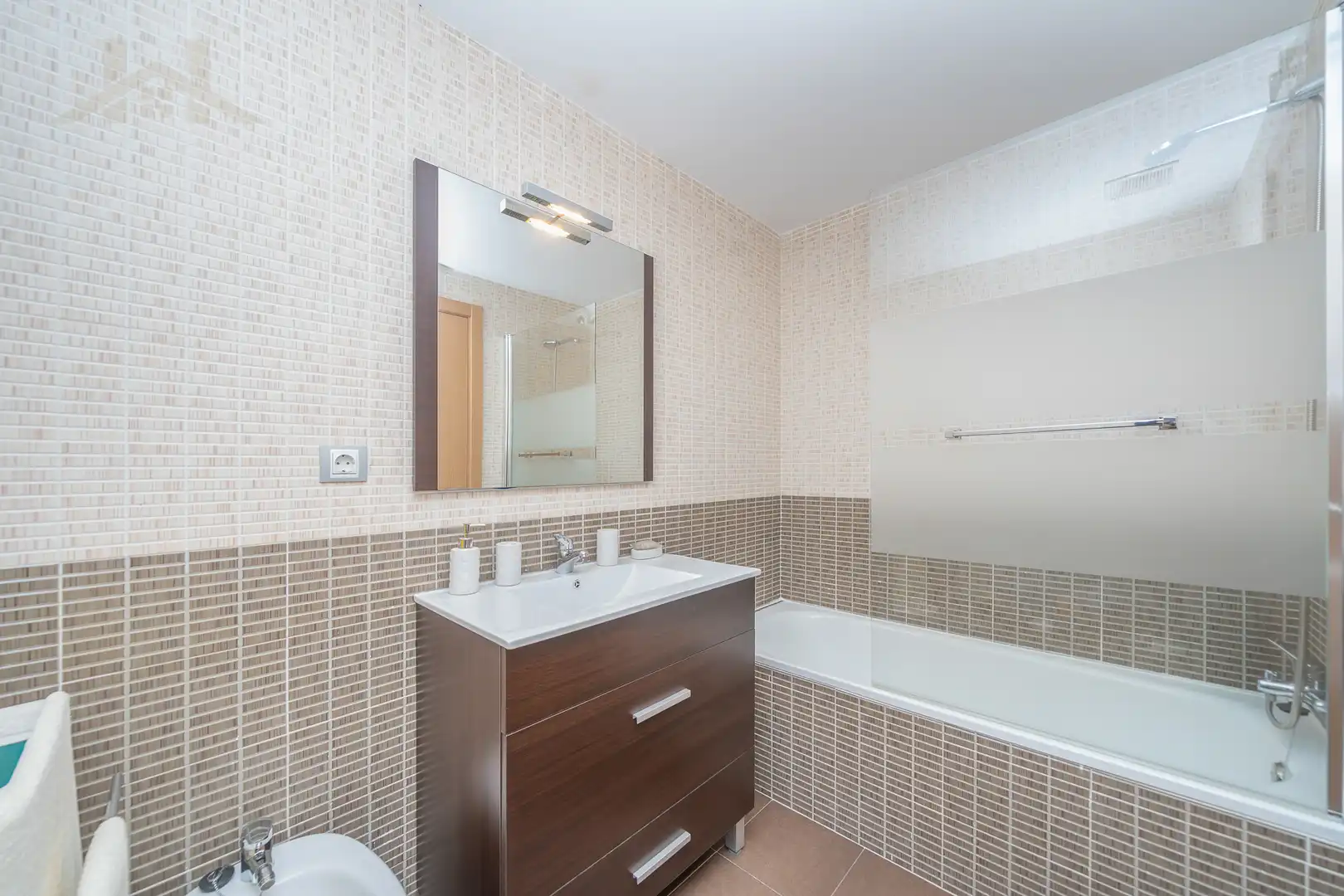 Baño de Piso en venta en San Lorenzo de El Escorial con Calefacción, Terraza y Trastero
