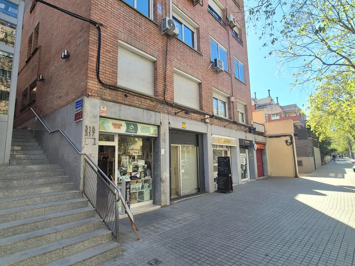 Geschaftsraum zur Miete in Barcelona mit Parkett