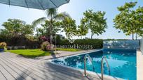 Terrace of House or chalet for sale in Vilanova i la Geltrú  with Air Conditioner, Private garden and Terrace