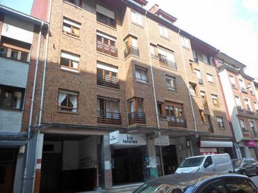 Local comercial en venta en La Felguera